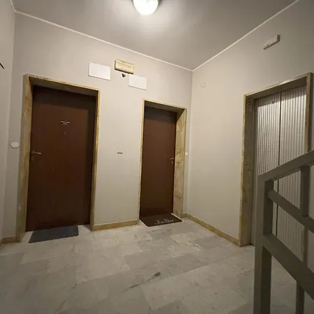 Rijeka - Reception 公寓 *
